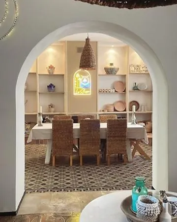 Prázdninový dům La Maison Du Trident En Camargue Piscine Et Jacuzzi *
